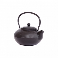 1.5L Japanese Style Cast Iron Hob Nail Teapot with Stainless Steel Infuser